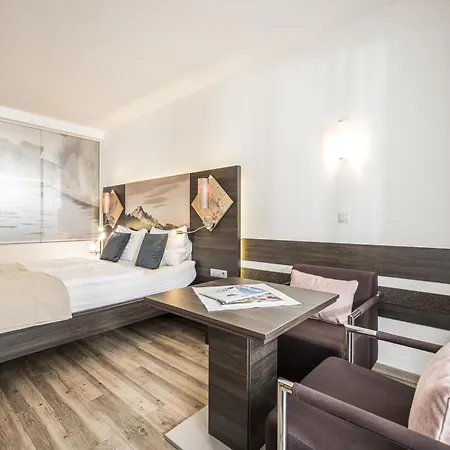 Zum Senner Zillertal (adults Only) 4* Schlitters