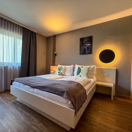 Hotel Zum Senner Zillertal (adults Only) Schlitters
