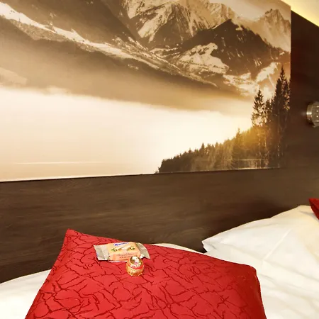 Hotel Zum Senner Zillertal (adults Only) Schlitters
